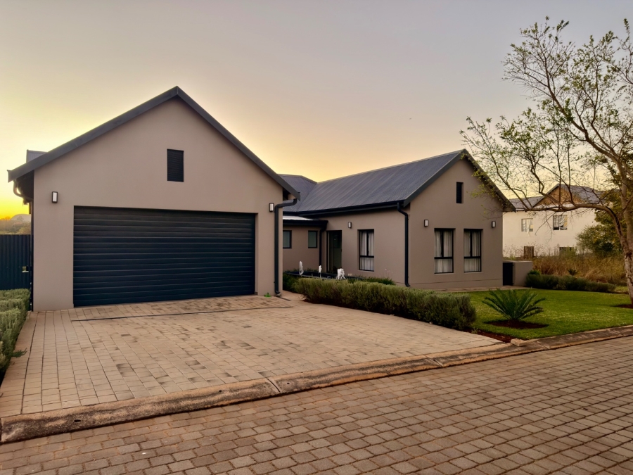 3 Bedroom Property for Sale in Landsmeer Residential Estate North West